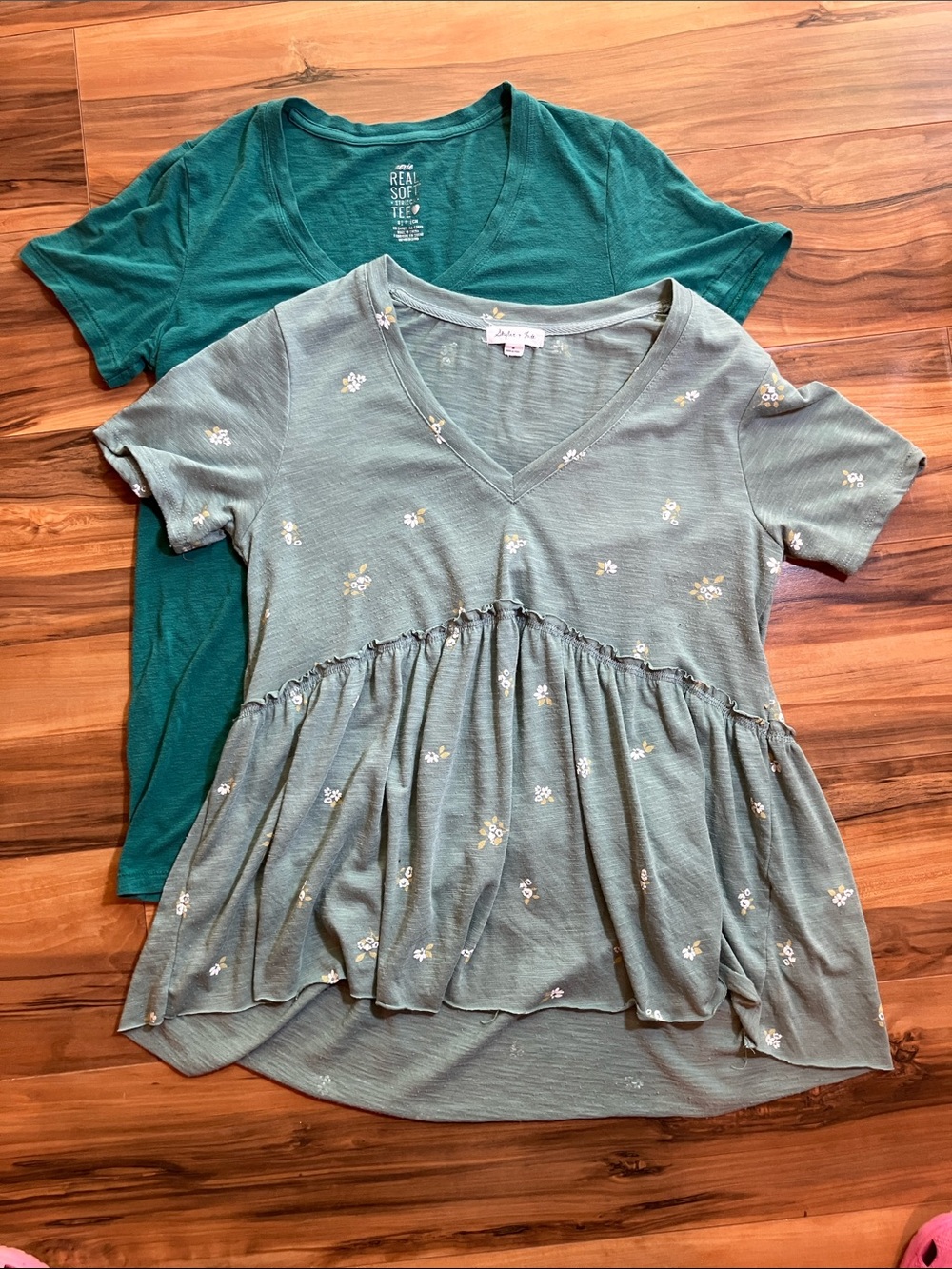 Green V-Neck T-Shirt Bundle- Aerie and Skylar + Jade